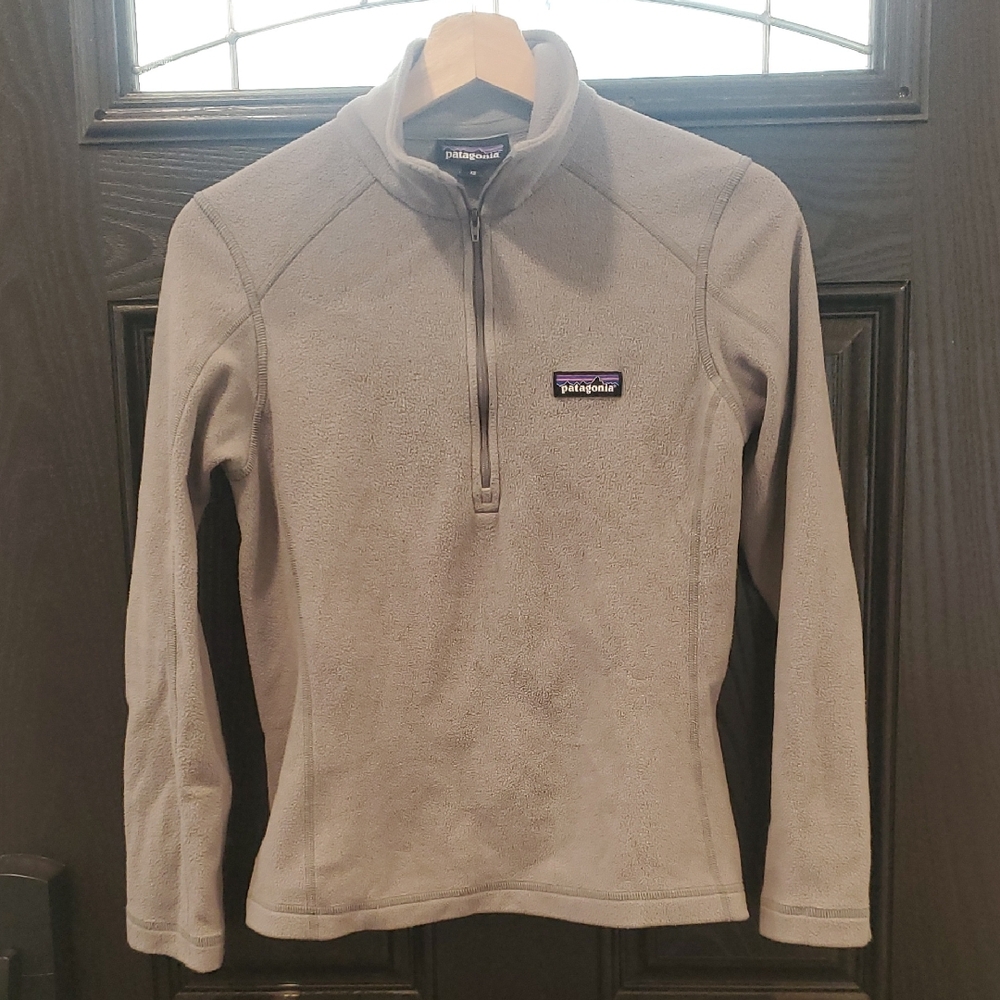 Patagonia Women's Gray Fleece Sweater